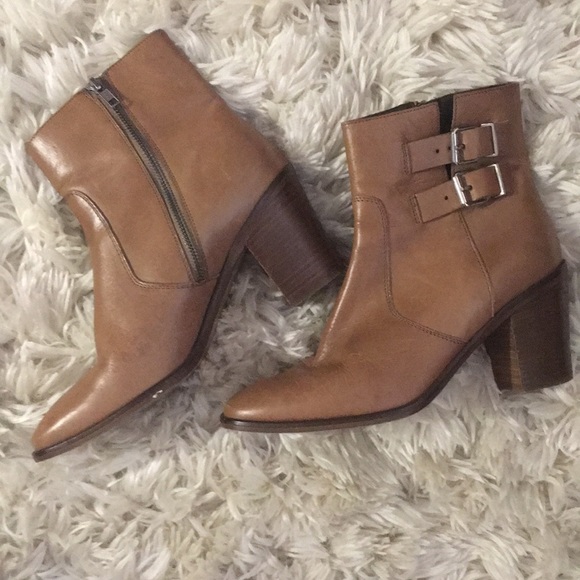 👢 J.Crew Dean Ankle Boots - Picture 2 of 6